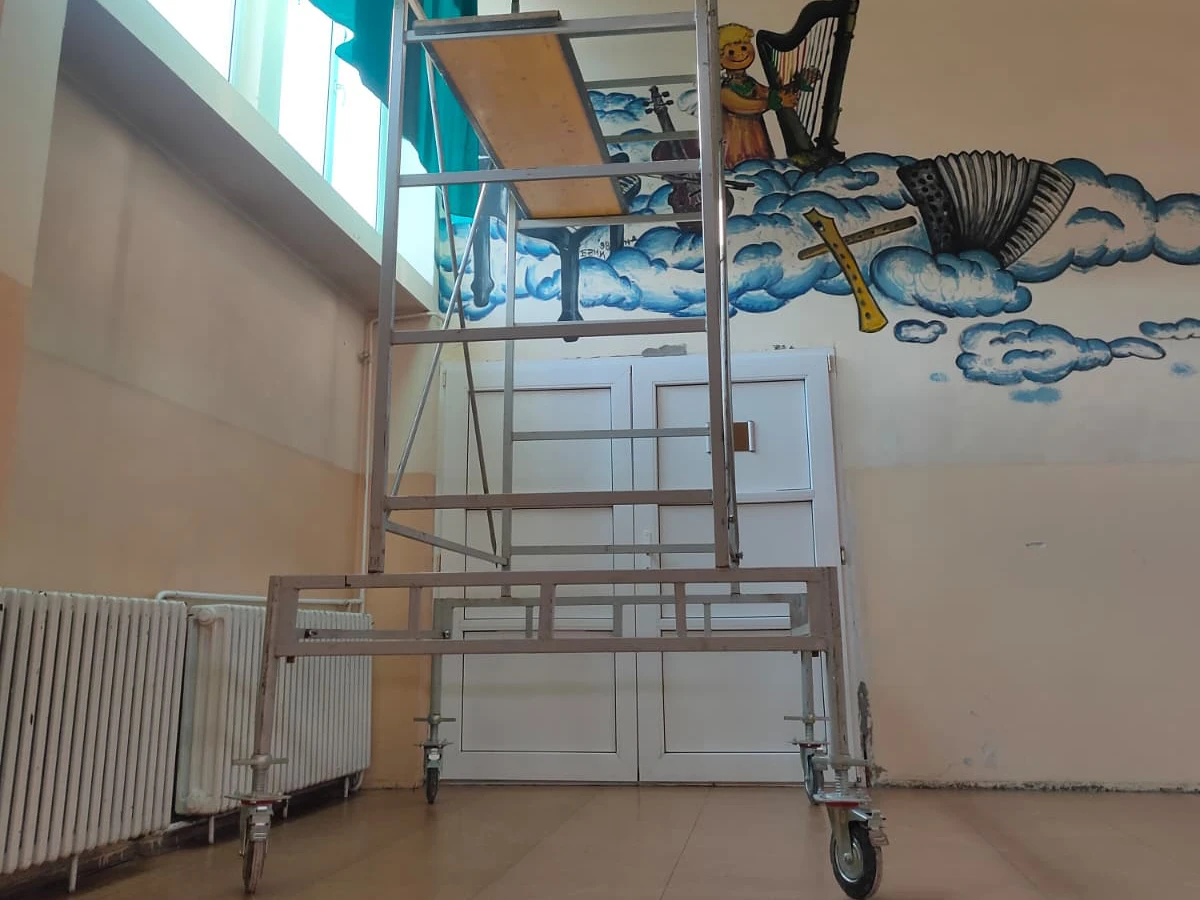 Iznajmljivanje skele Skela Max | Osnovna škola Nikola Tesla u Rakovici