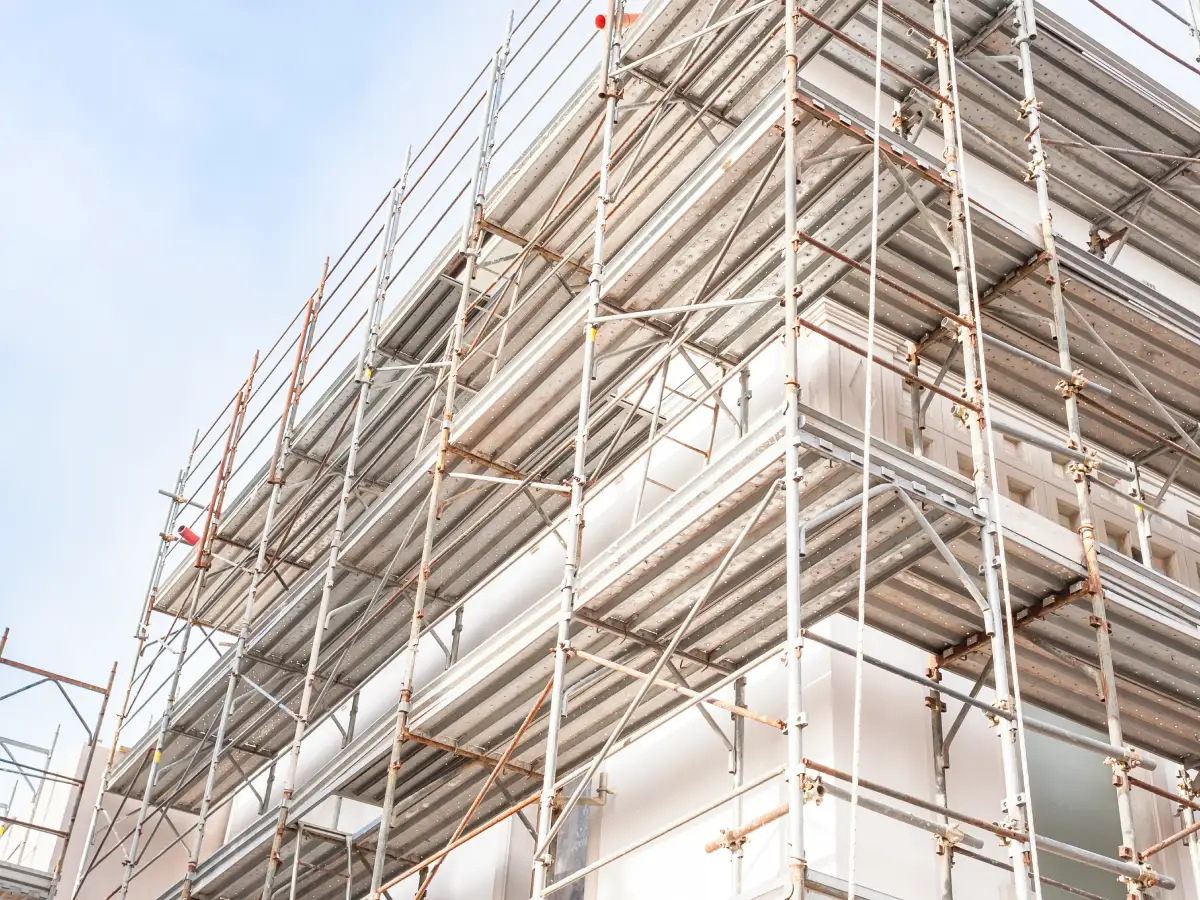 Iznajmljivanje skele Skela Max | Ramovske skele